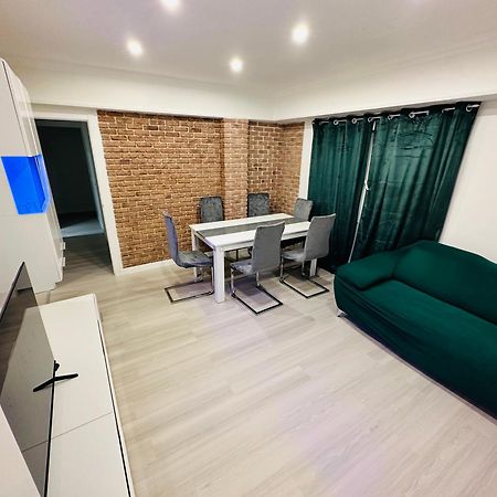Piso Lorena Playa 1Min Walk Puerto de Sagunto Ngoại thất bức ảnh