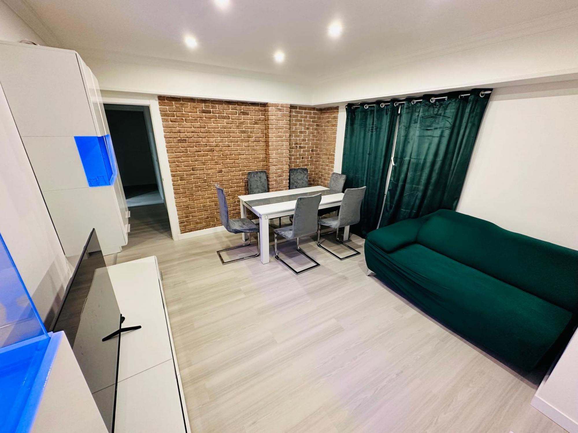 Piso Lorena Playa 1Min Walk Puerto de Sagunto Ngoại thất bức ảnh
