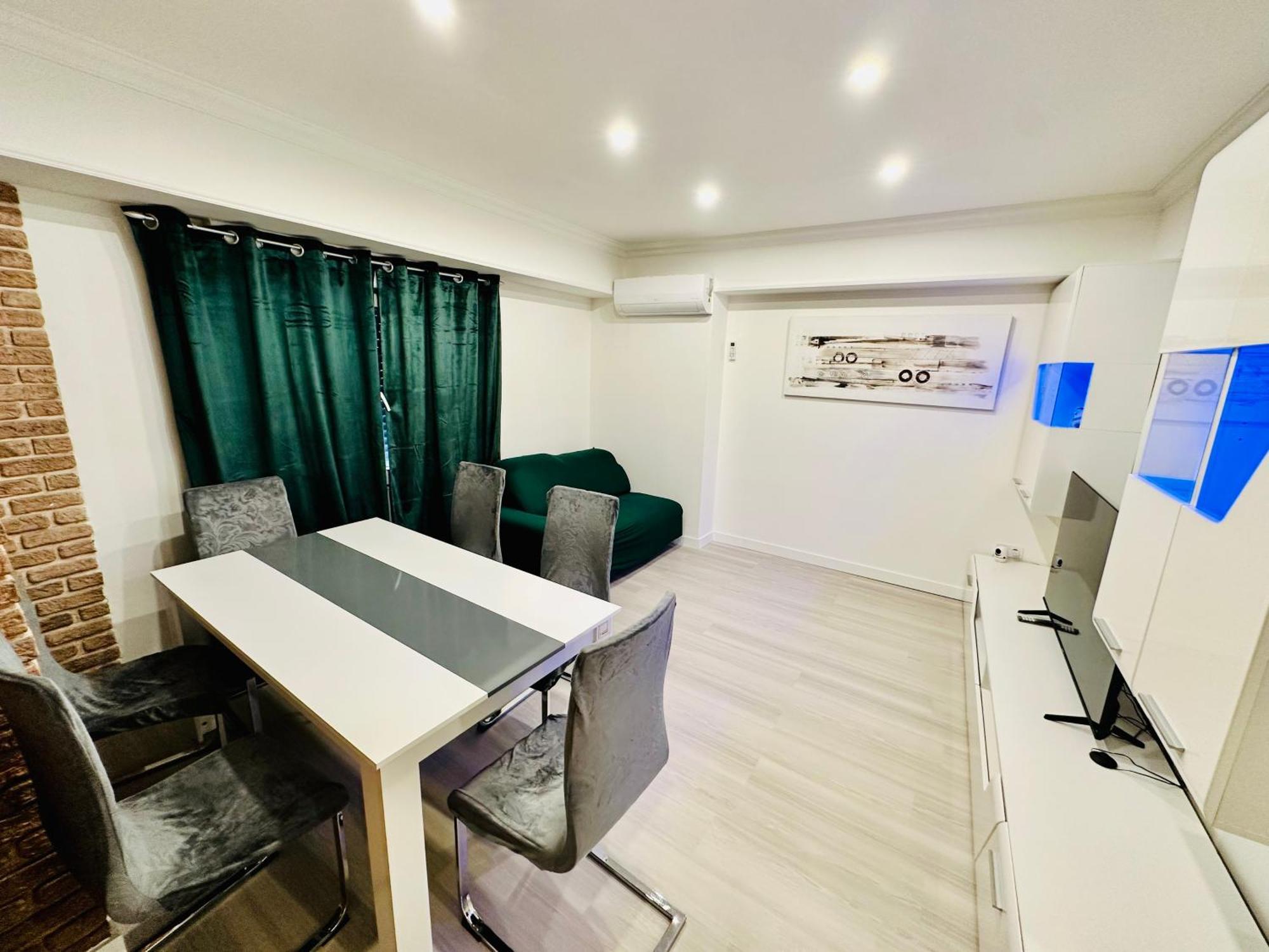 Piso Lorena Playa 1Min Walk Puerto de Sagunto Ngoại thất bức ảnh