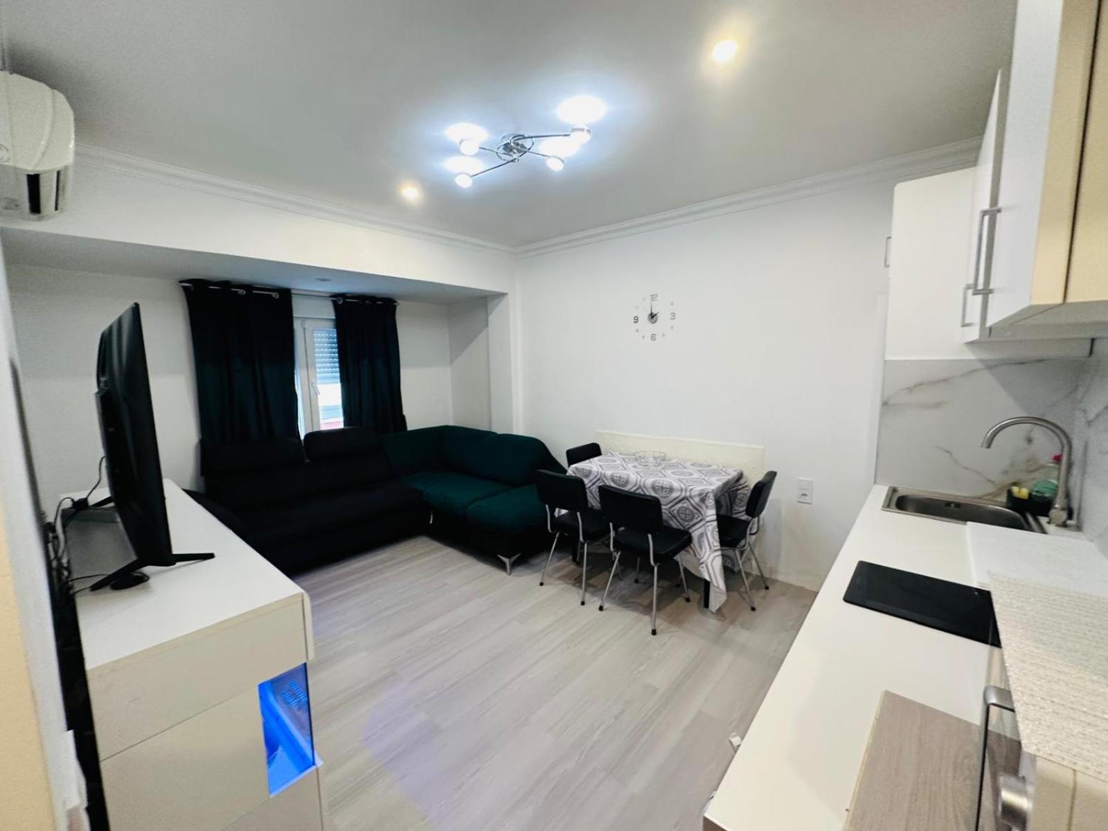 Piso Lorena Playa 1Min Walk Puerto de Sagunto Ngoại thất bức ảnh